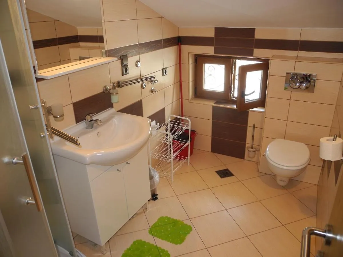 Apartments Jasminka Crikvenica 0*,  Croatia
